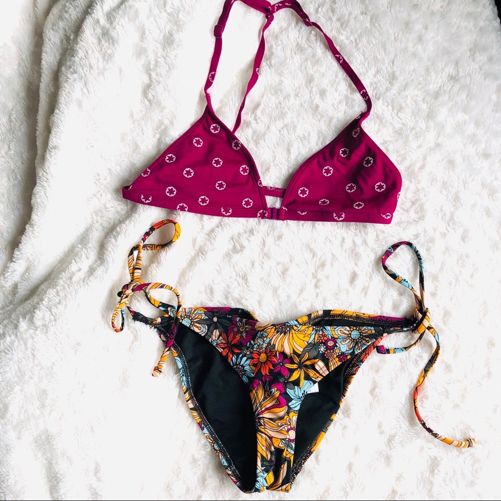UO Out From Under Bikini - Size Small